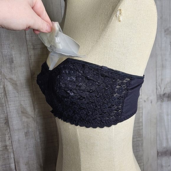 Black Olga Lacy Strapless Bra. 38C. Brand New. - Picture 5 of 12